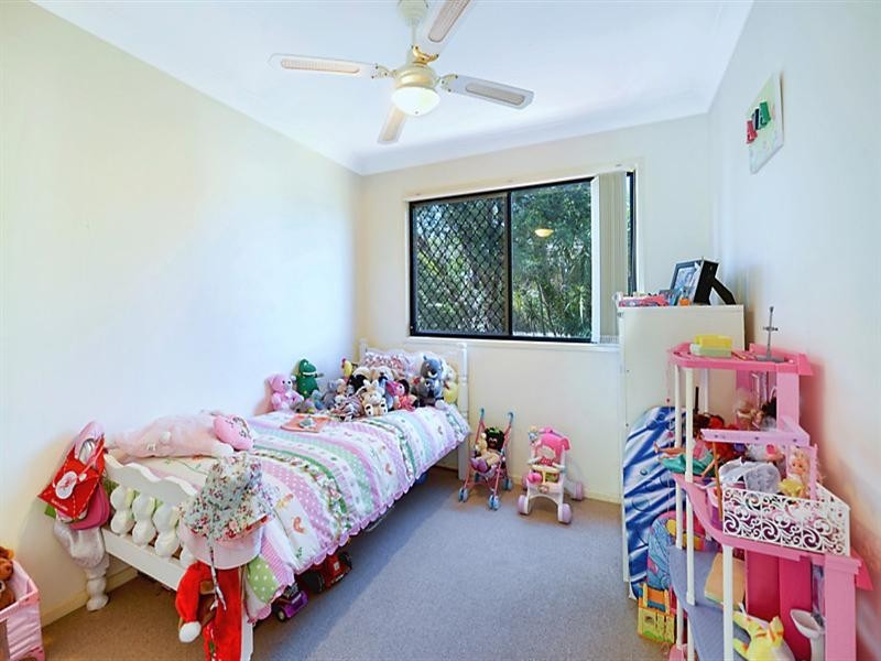 2/59 Eugaree Street, Southport QLD 4215