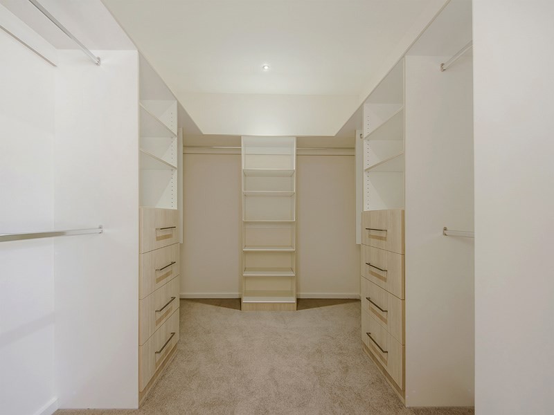 5 Egerton Street, Southport QLD 4215