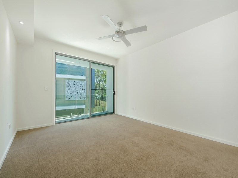 5 Egerton Street, Southport QLD 4215