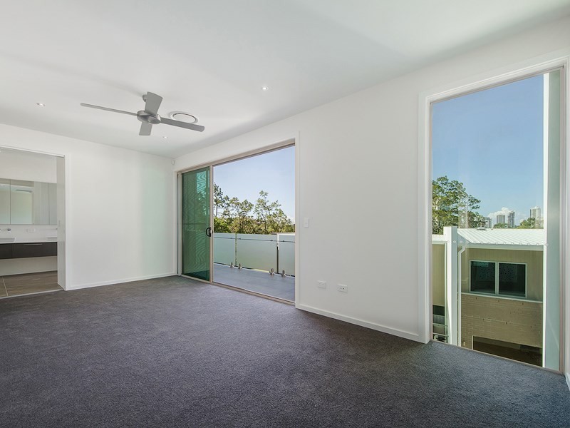 5 Egerton Street, Southport QLD 4215