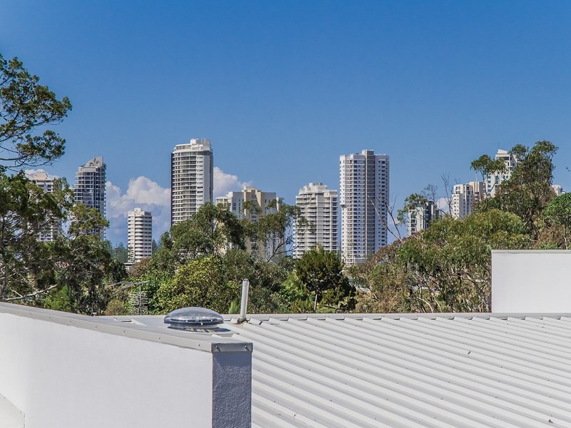 5 Egerton Street, Southport QLD 4215