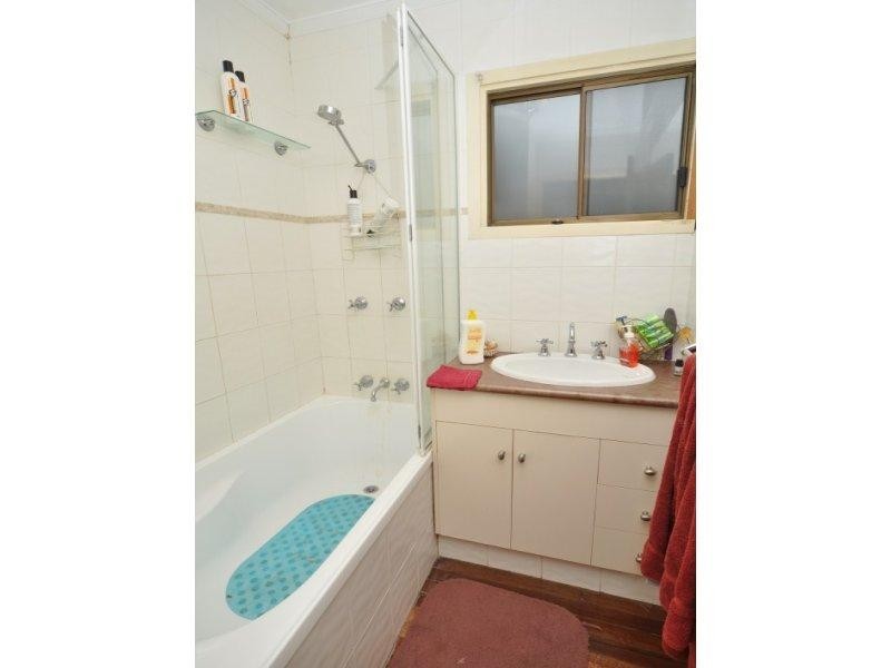 1 Matina Street, Biggera Waters QLD 4216