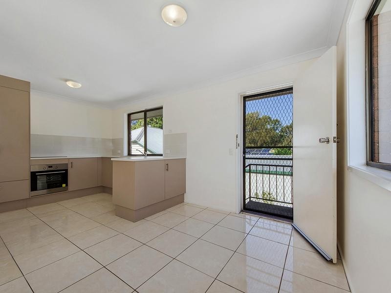 2/5 William Street, Southport QLD 4215