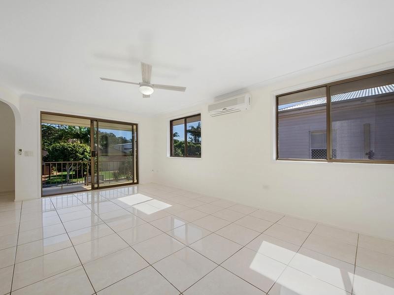2/5 William Street, Southport QLD 4215