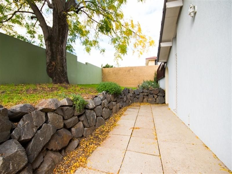 12 Coolibah Street, Southport QLD 4215