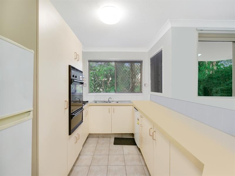 6/61 Bauer Street, Southport QLD 4215