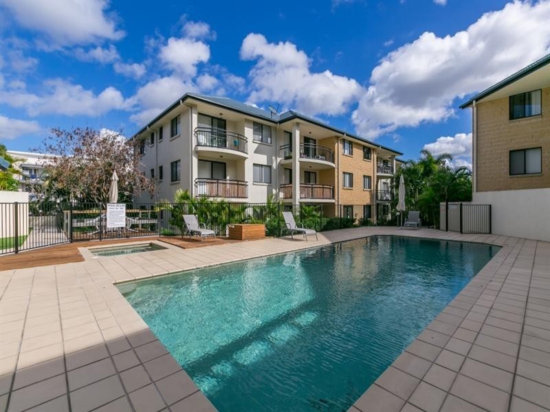 52/138 High Street, Southport QLD 4215