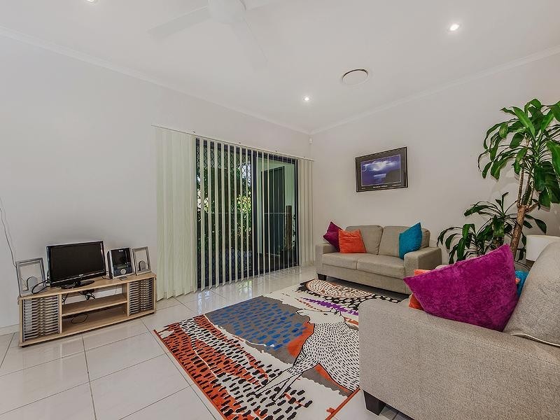 12 Silvereye Circuit, Gilston QLD 4211