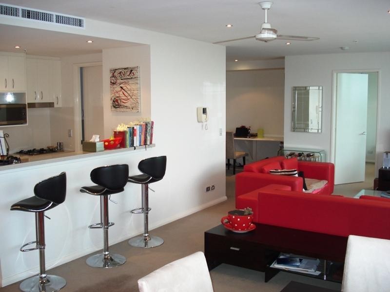 2402/1 Como Crescent, Southport QLD 4215