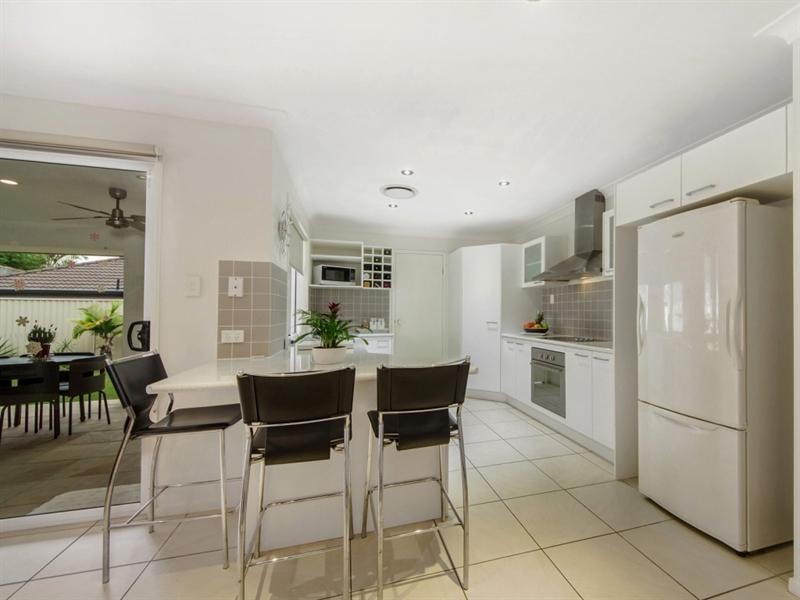 57 Highcrest Circuit, Molendinar QLD 4214
