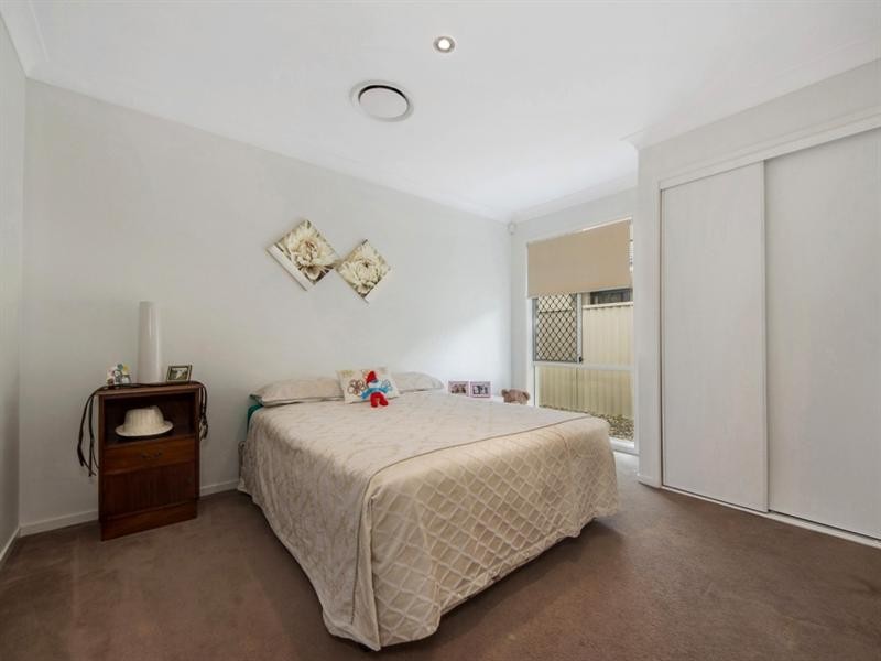 57 Highcrest Circuit, Molendinar QLD 4214