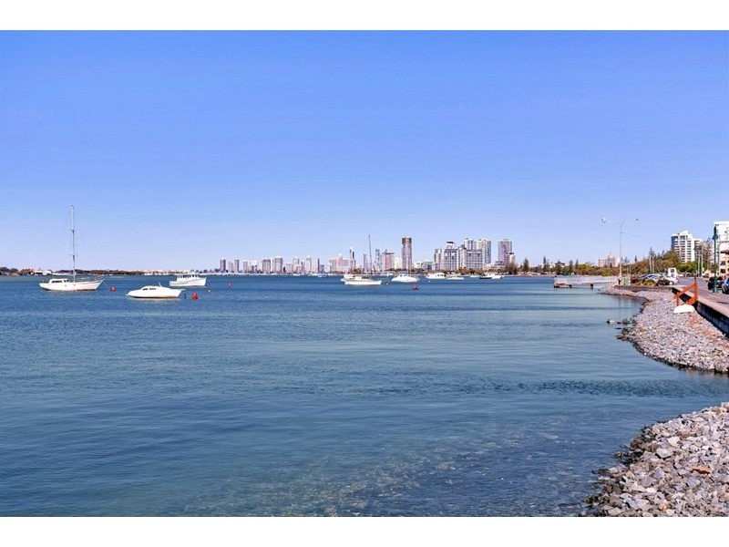 39/12 Whiting Street, Labrador QLD 4215