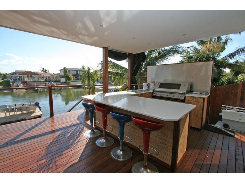 Biggera Waters QLD 4216