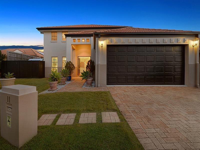 11 Redgum Place, Molendinar QLD 4214