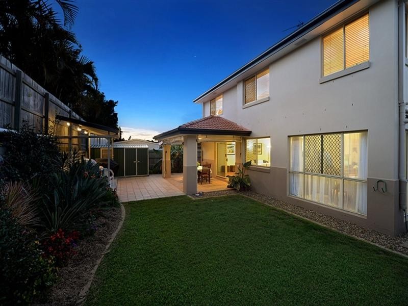 11 Redgum Place, Molendinar QLD 4214