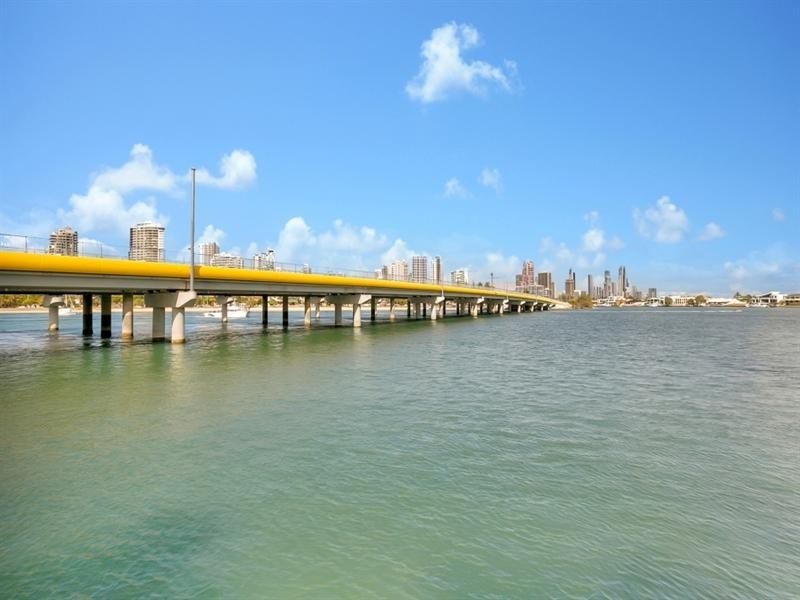 812/83 Brighton Parade, Southport QLD 4215