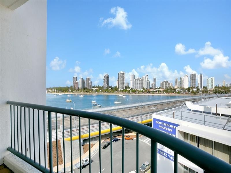 812/83 Brighton Parade, Southport QLD 4215