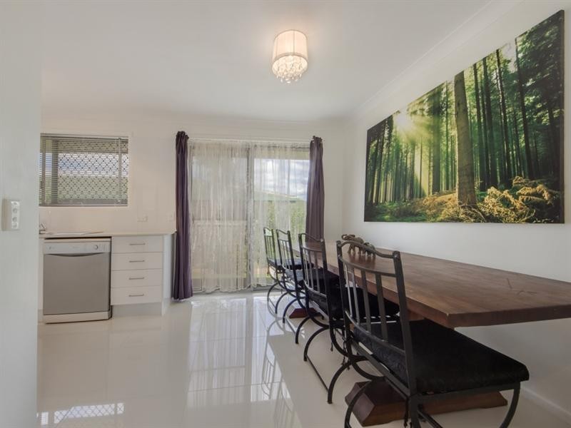 28 Wallace Street, Southport QLD 4215