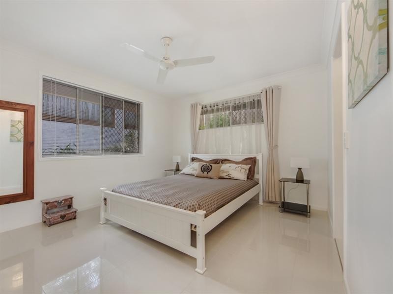 28 Wallace Street, Southport QLD 4215