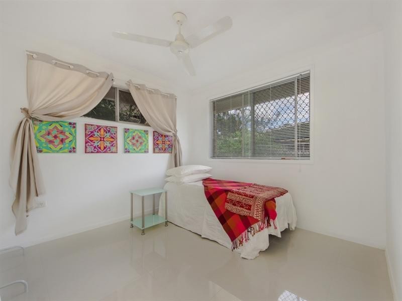 28 Wallace Street, Southport QLD 4215