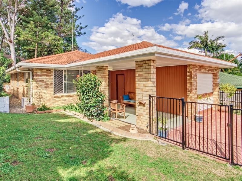 28 Wallace Street, Southport QLD 4215