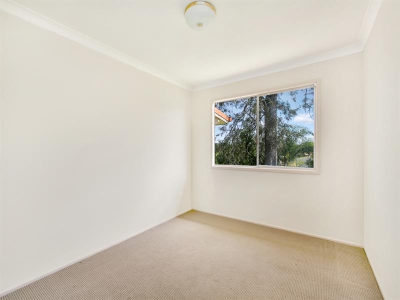 9 Ewan Street, Southport QLD 4215