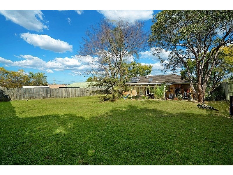 5 Grandview Road, Crestmead QLD 4132