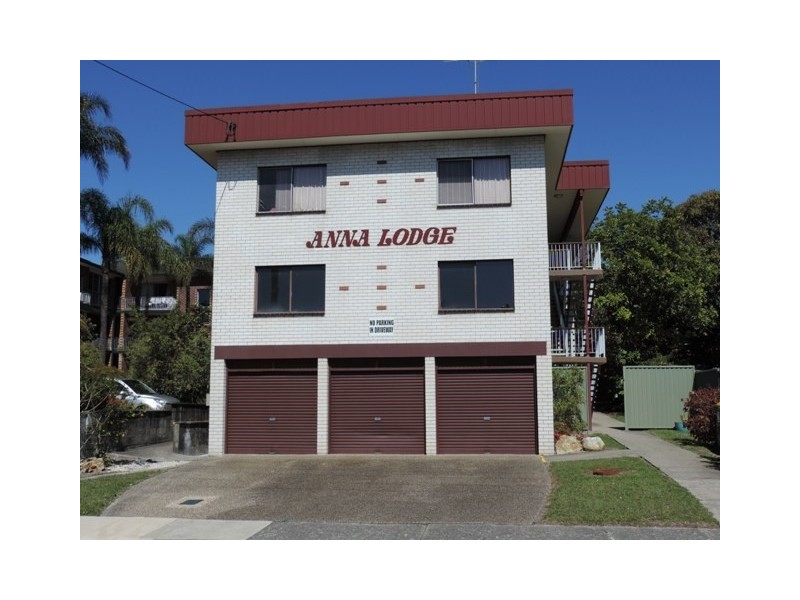 1/214 Scarborough Street, Southport QLD 4215