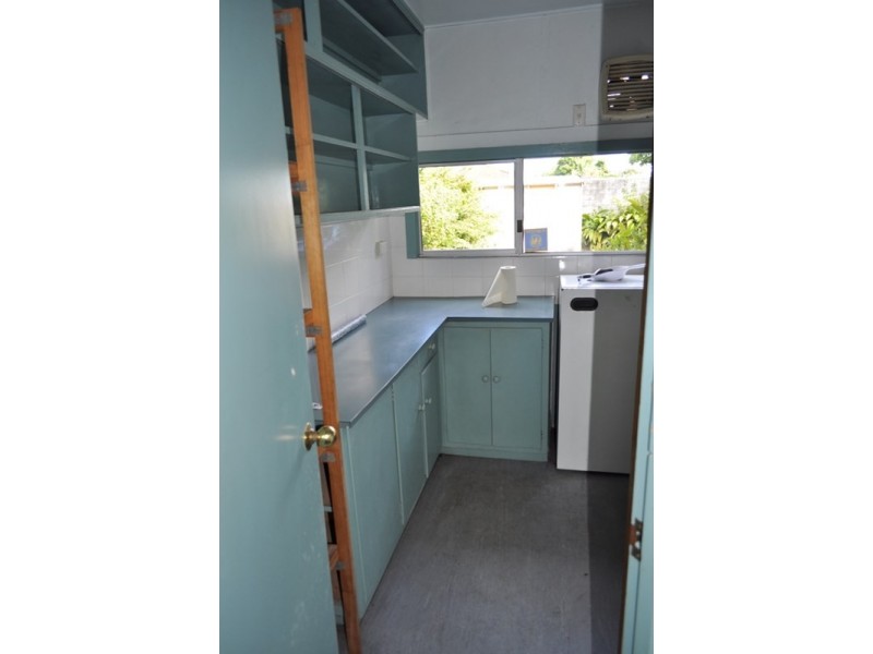 92 Smith Street, Southport QLD 4215