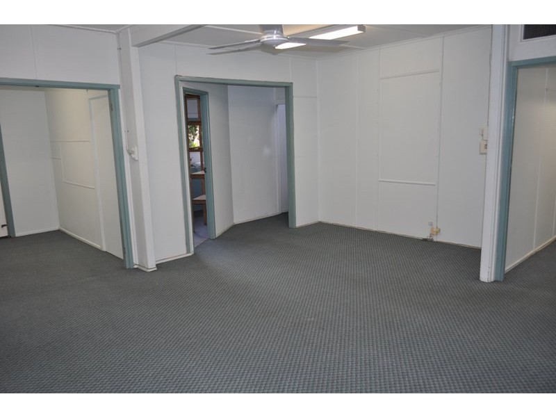 92 Smith Street, Southport QLD 4215