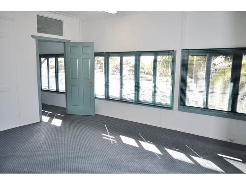 92 Smith Street, Southport QLD 4215