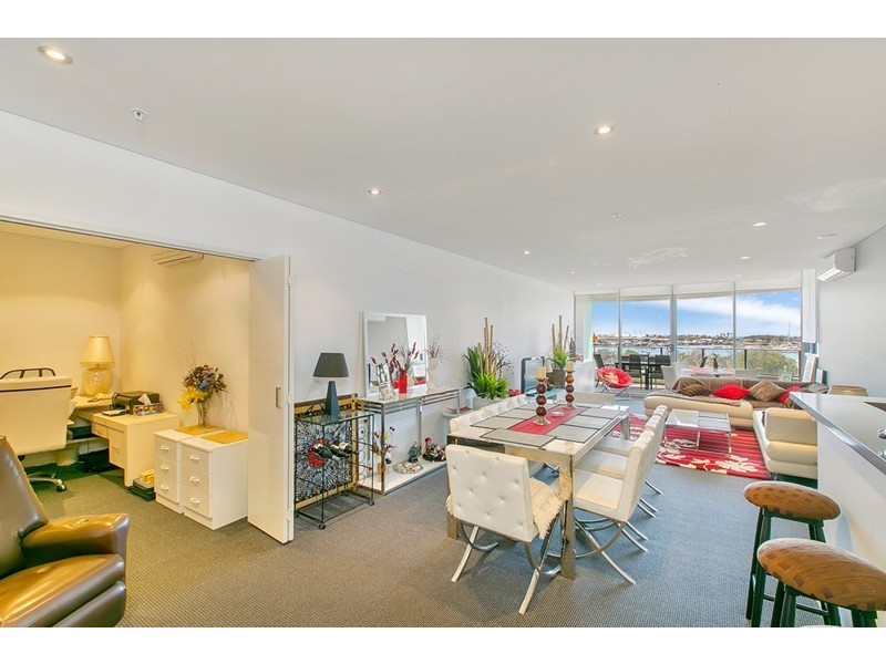 805/4 Como Cresecent, Southport QLD 4215