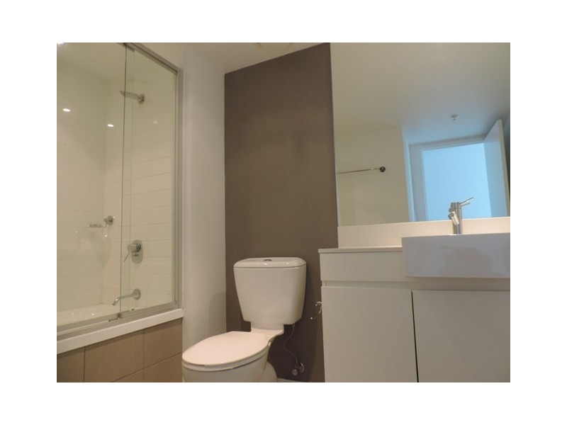 31606/9 Lawson Street, Southport QLD 4215