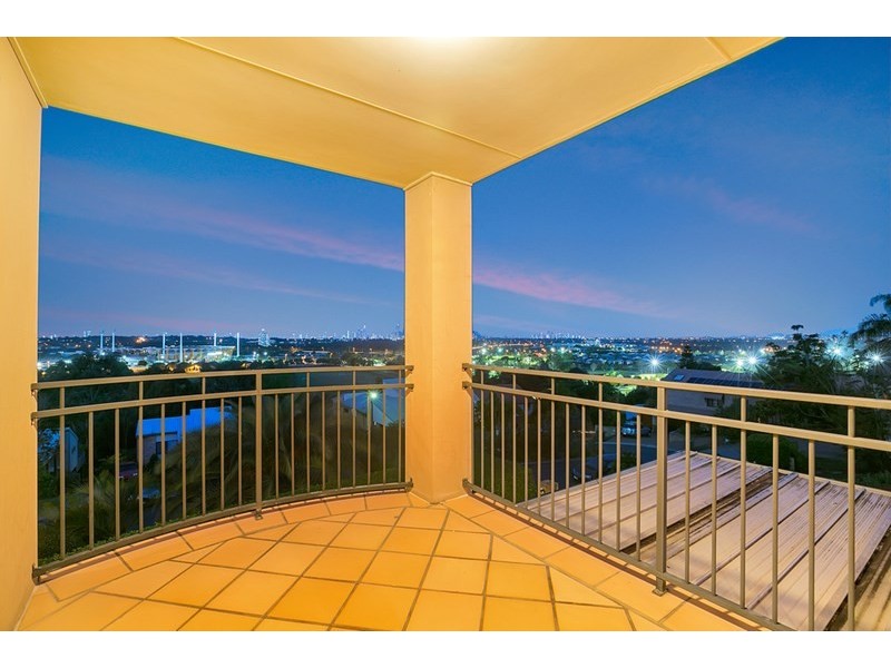 21 Amethyst Court, Carrara QLD 4211