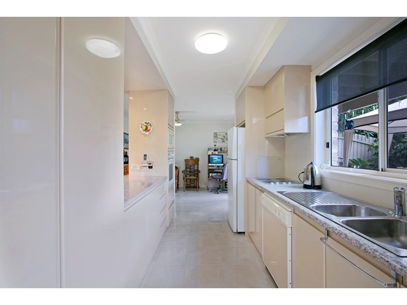 6/19 Robyn Street, Southport QLD 4215