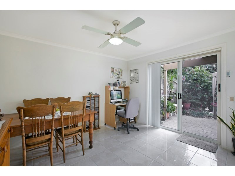 6/19 Robyn Street, Southport QLD 4215