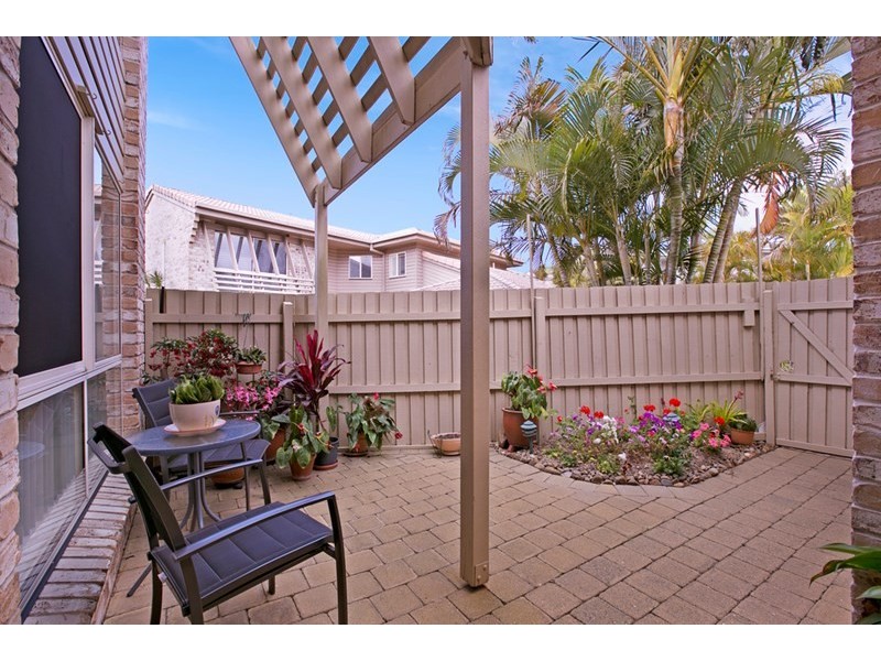 6/19 Robyn Street, Southport QLD 4215