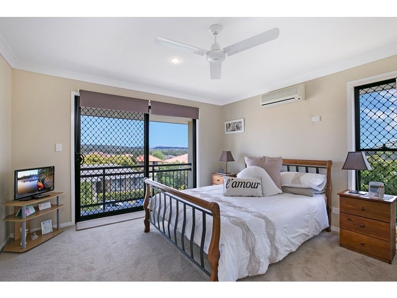 17 Respall Way, Arundel QLD 4214