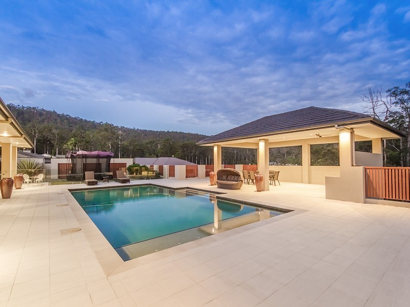 28 Lesley Anne Court, Maudsland QLD 4210