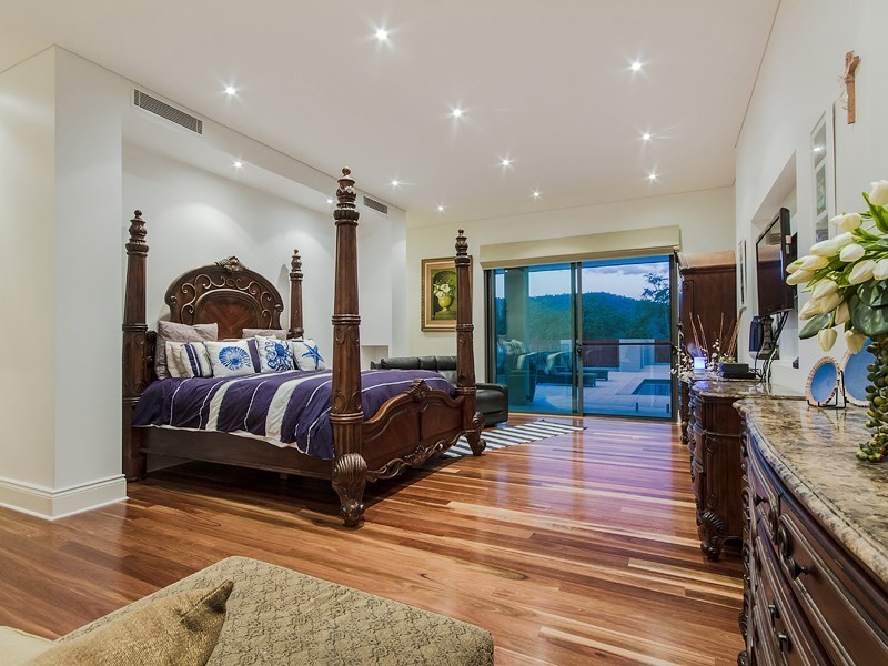 28 Lesley Anne Court, Maudsland QLD 4210
