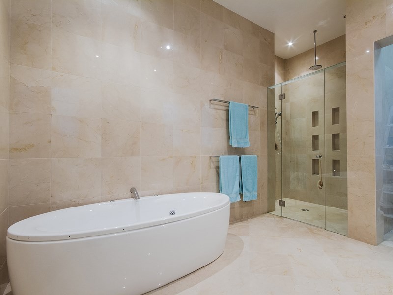 28 Lesley Anne Court, Maudsland QLD 4210