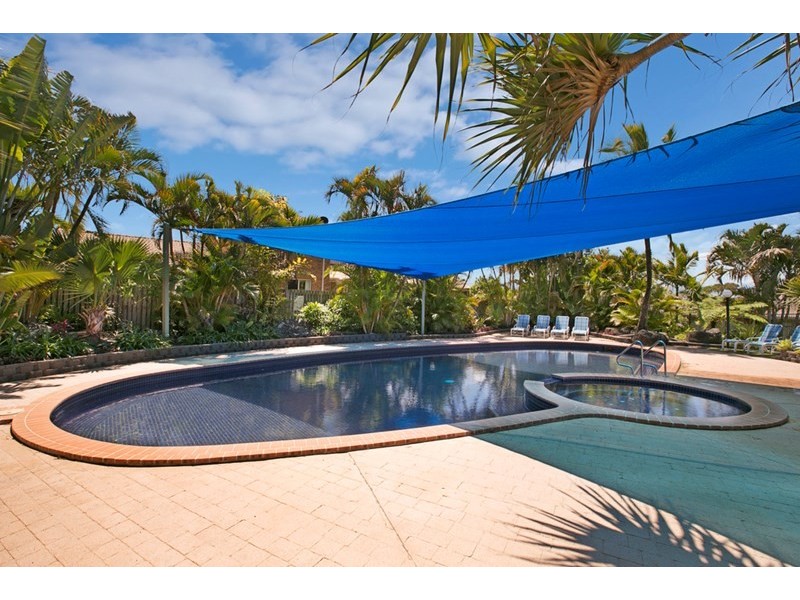 69/97 Edmund Rice Drive, Southport QLD 4215