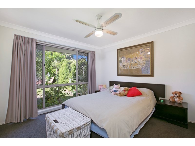 67 Dunkeith Avenue, Benowa QLD 4217