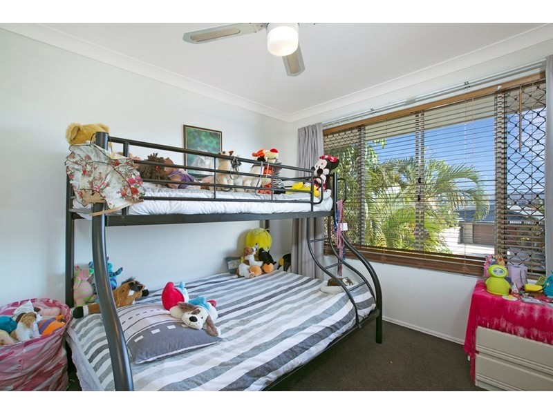 67 Dunkeith Avenue, Benowa QLD 4217