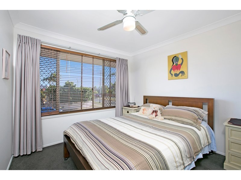 67 Dunkeith Avenue, Benowa QLD 4217