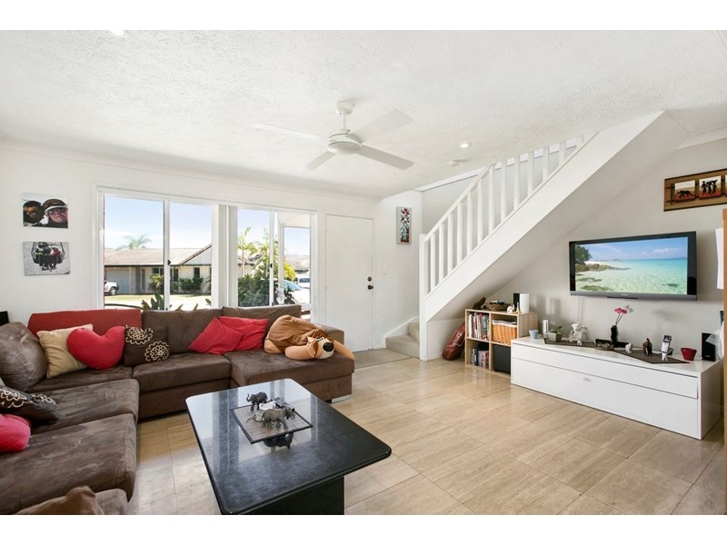 49/30 St Kevins Avenue, Benowa QLD 4217