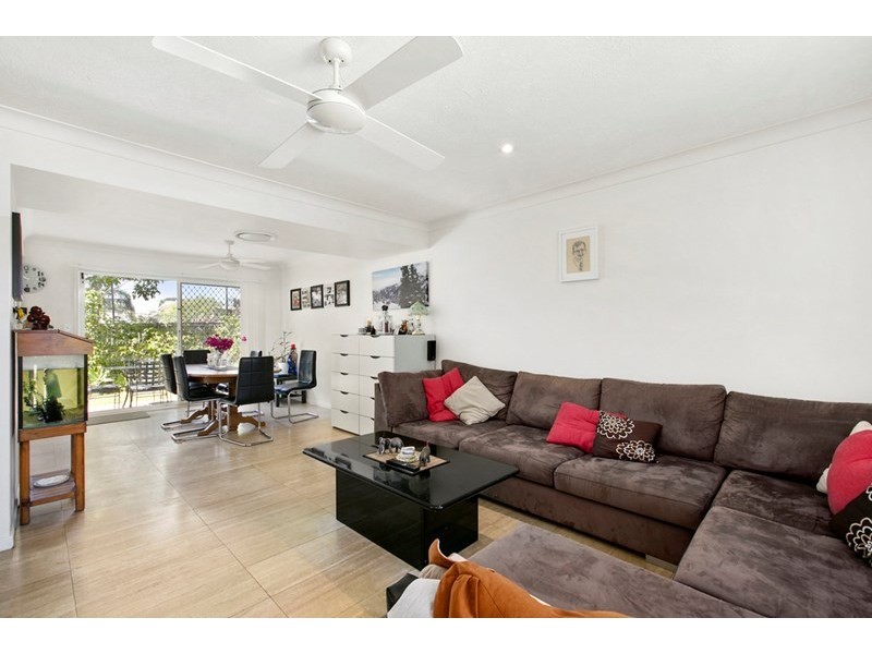 49/30 St Kevins Avenue, Benowa QLD 4217