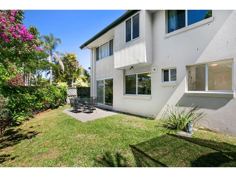 49/30 St Kevins Avenue, Benowa QLD 4217