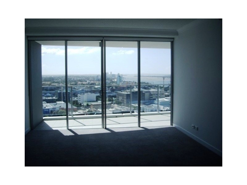 32208/9 Lawson Street, Southport QLD 4215