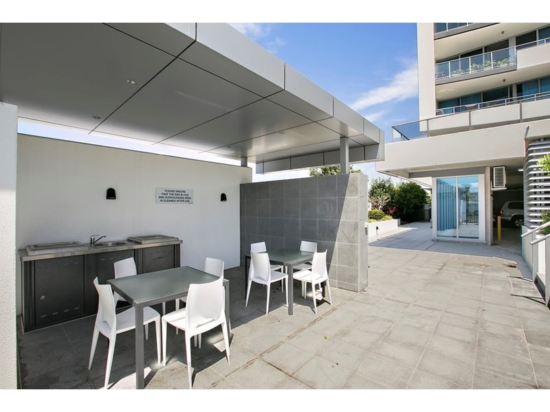 Lot 102/2 East Quay Drive, Biggera Waters QLD 4216